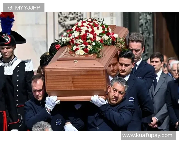 布彭扎遗体回国加蓬国葬仪式即将举行向伟大领袖致敬 布彭扎遗体回国加蓬国葬仪式即将举行向伟大领袖致敬