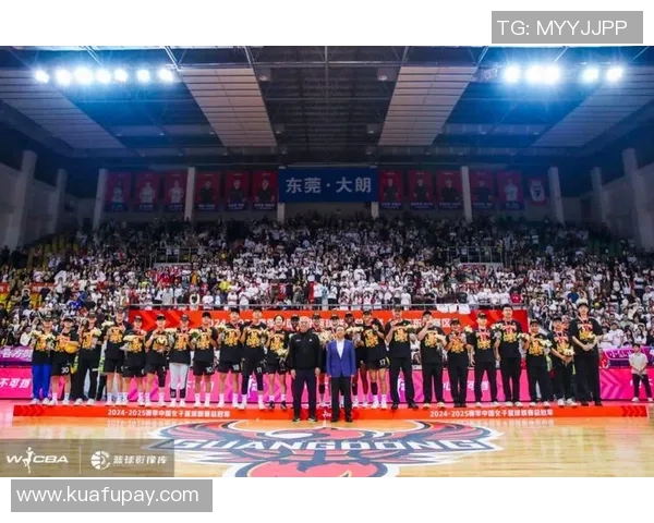 东莞女篮时隔六年重返巅峰杨舒予荣膺总决赛最有价值球员 东莞女篮时隔六年重返巅峰杨舒予荣膺总决赛最有价值球员